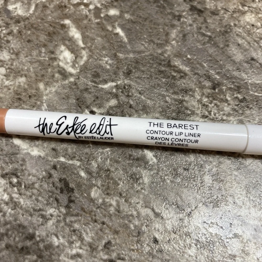 BRAND NEW‎ The Estee Edit contour lip liner Au Naturel